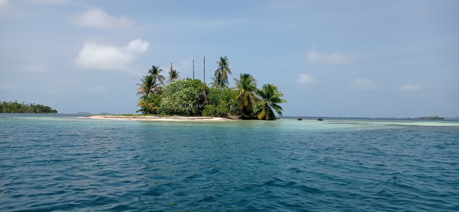 The Perfect San Blas Islands 7-Day Catamaran Itinerary