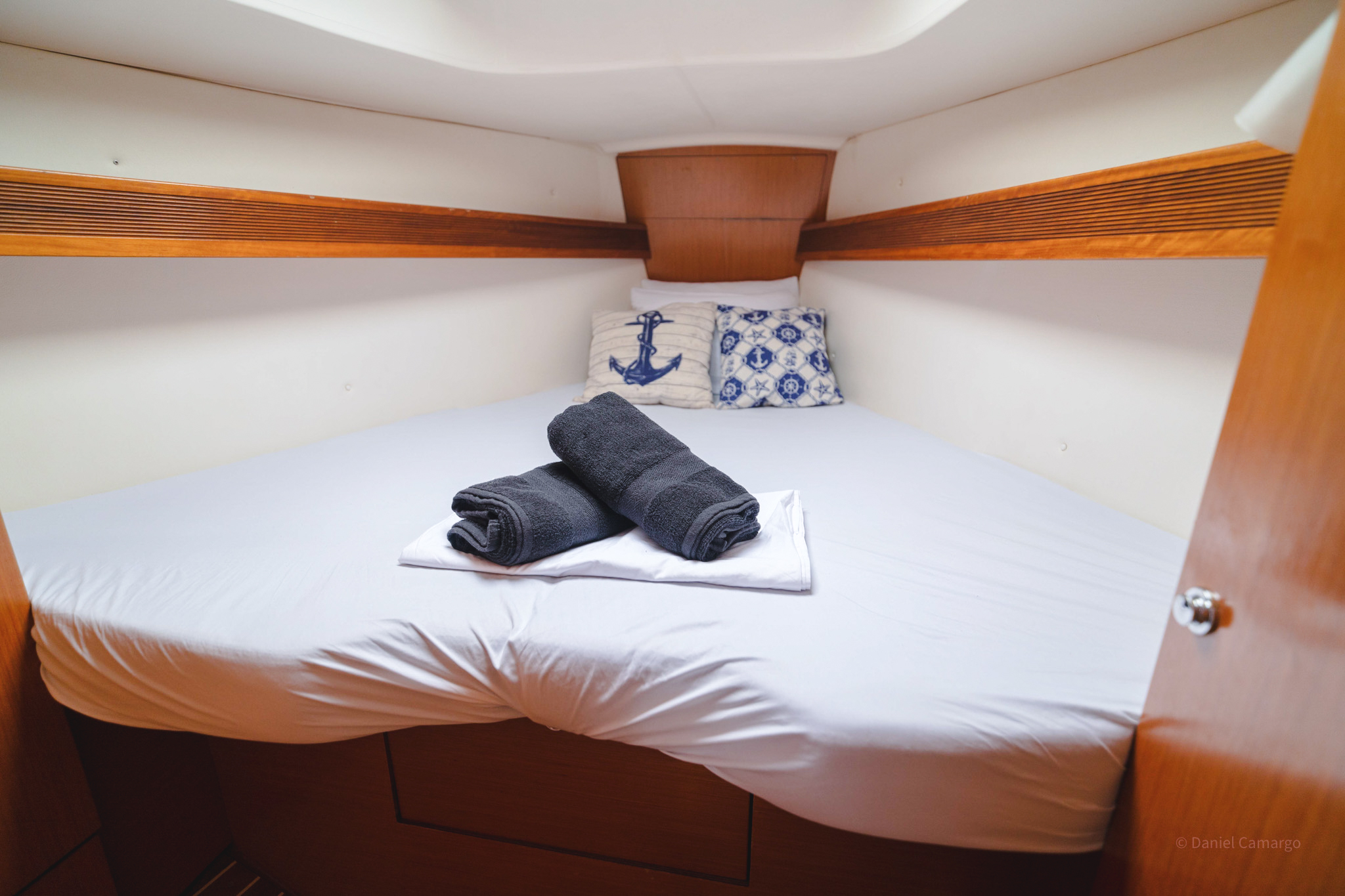 Bavaria 35 | San Blas Charter cabin