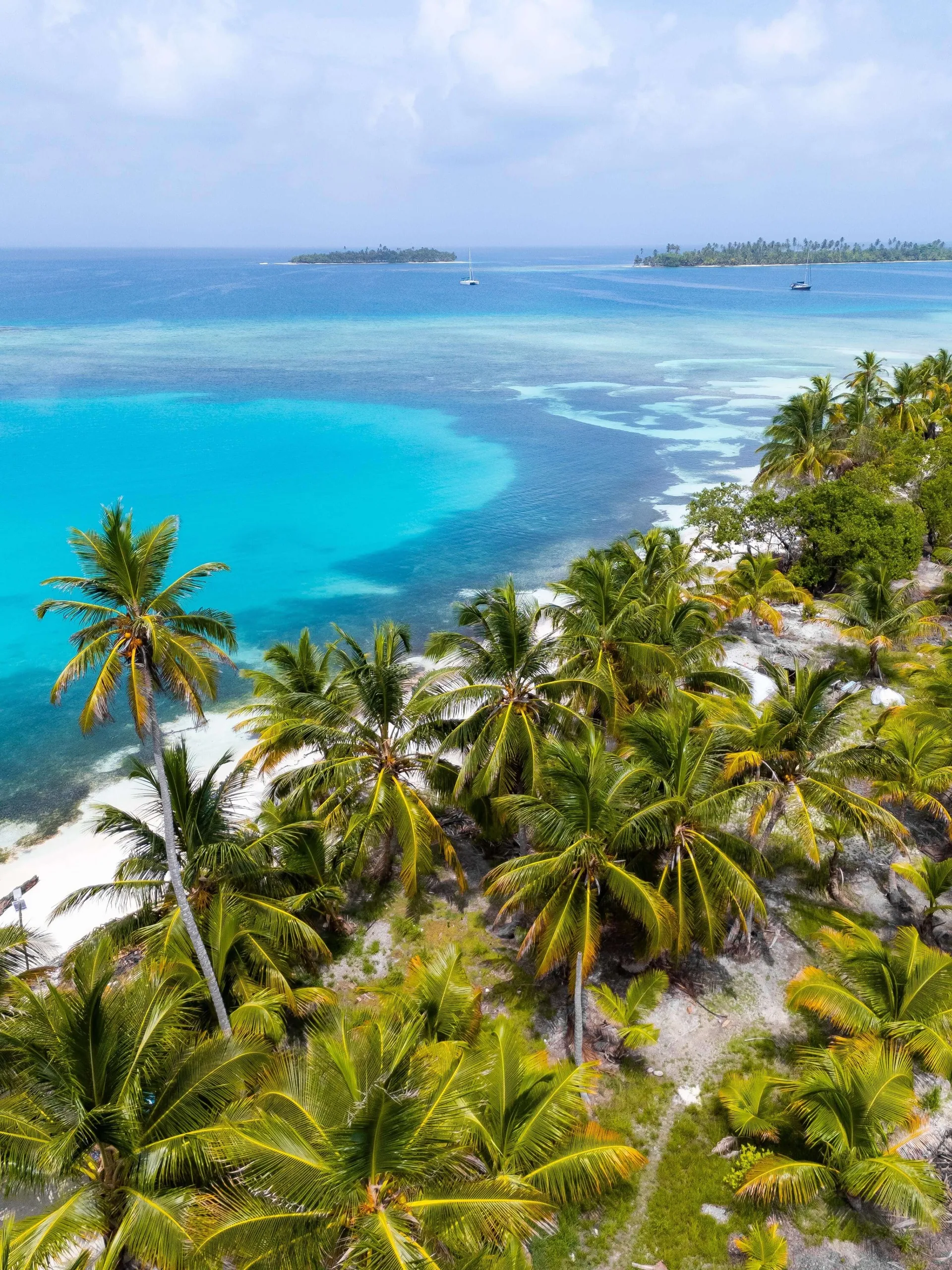 Cayos Holandeses Cabins