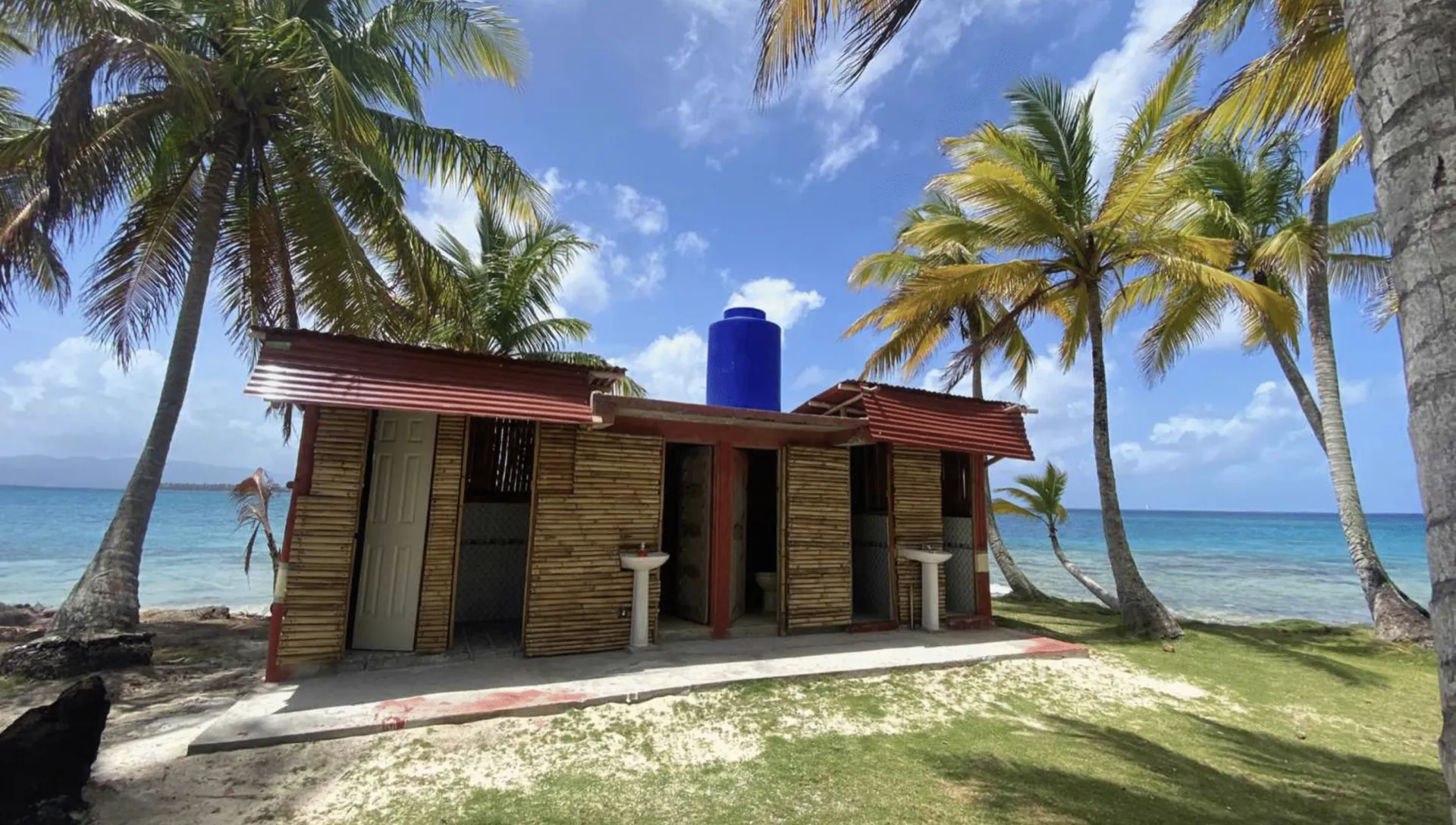 Shared Dorm with External Bathroom